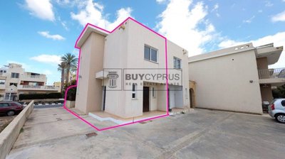 Semi Detached Villa For Sale  in  Universal