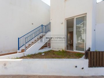 Apartment For Sale  in  Peyia