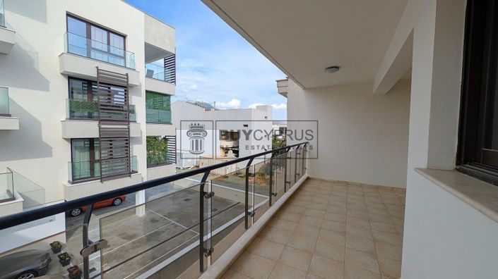 Image No.16-2 Bed Apartment for sale