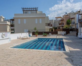 Town House For Sale  in  Argaka