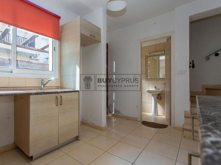 Image No.6-2 Bed Townhouse for sale