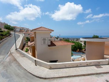 Studio For Sale  in  Peyia