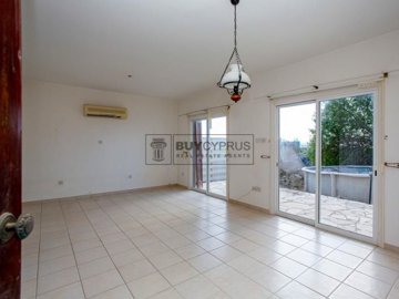 Detached Villa For Sale  in  Tremithousa