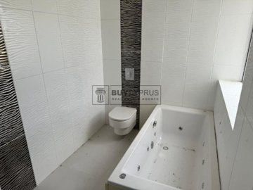 Apartment For Sale  in  Peyia