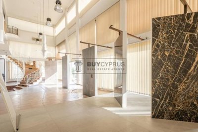 Building For Sale  in  Engomi