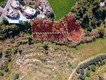 Residential Land  For Sale  in  Argaka