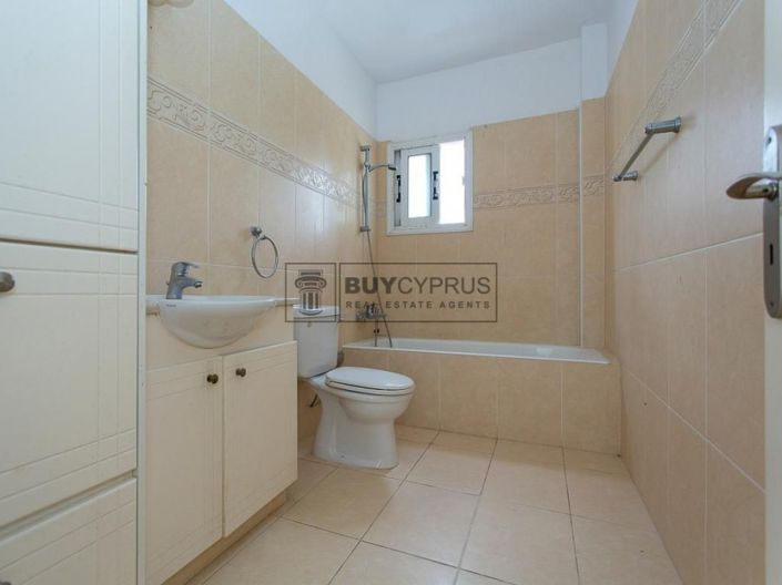 Image No.11-3 Bed Villa for sale