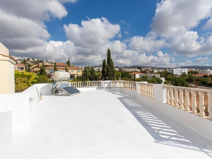 Image No.19-3 Bed Villa for sale