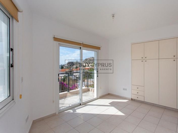 Image No.9-3 Bed Villa for sale