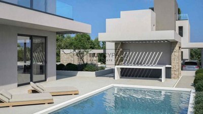 Detached Villa For Sale  in  Chlorakas