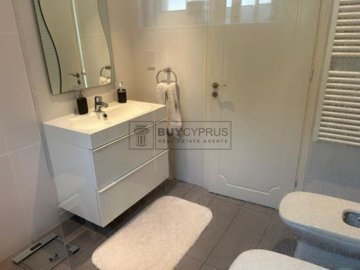 Detached Villa For Sale  in  Kamares - Tala