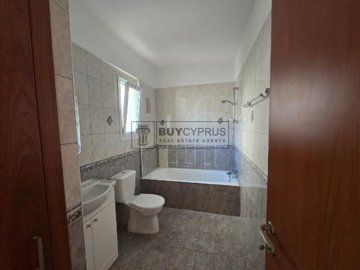 Town House For Sale  in  Chlorakas