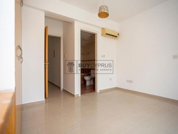 Town House For Sale  in  Peyia
