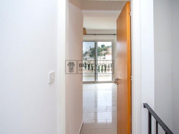 Town House For Sale  in  Peyia
