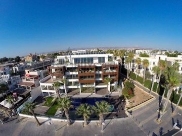 Building For Sale  in  Kato Paphos