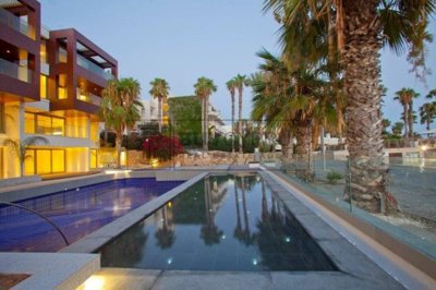 Building For Sale  in  Kato Paphos