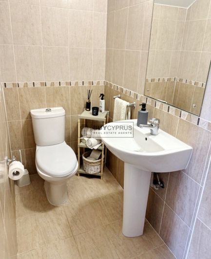 Image No.19-3 Bed Villa for sale