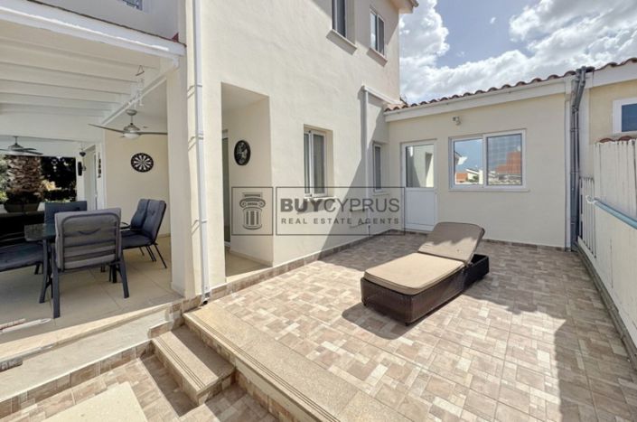 Image No.23-3 Bed Villa for sale