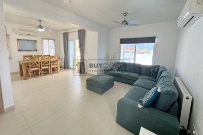 Detached Villa For Sale  in  Gialia