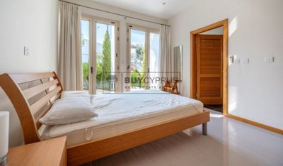 Detached Villa For Sale  in  Neo Chorio