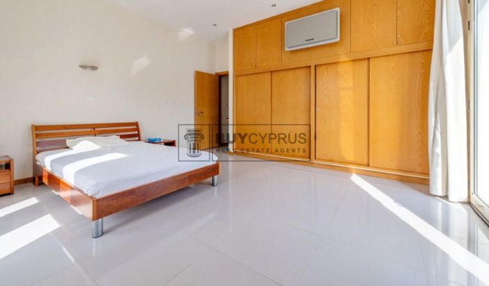 Image No.14-4 Bed Villa for sale