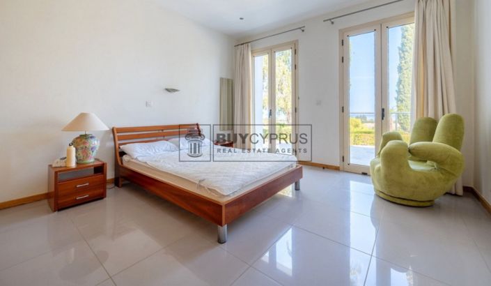 Image No.18-4 Bed Villa for sale