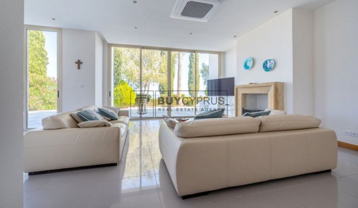 Image No.6-4 Bed Villa for sale