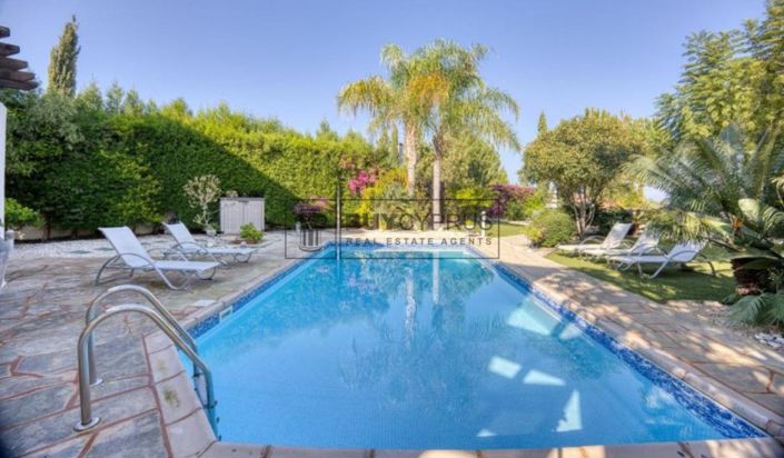 Image No.17-3 Bed Villa for sale