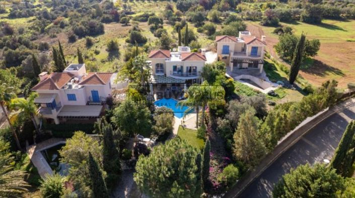 Image No.22-3 Bed Villa for sale