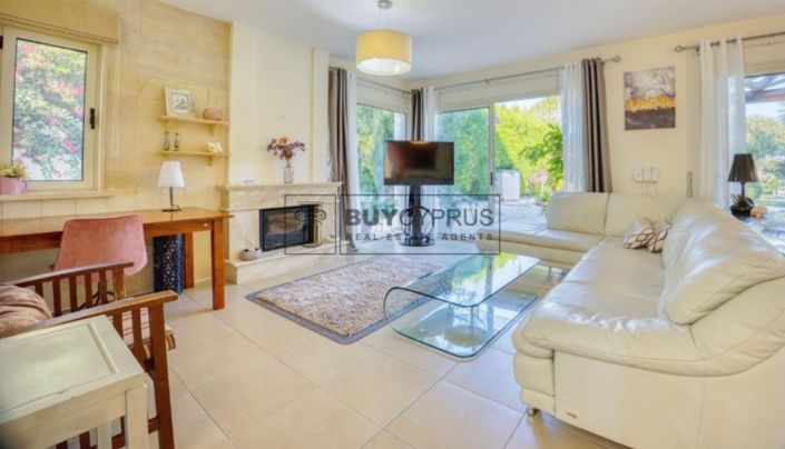 Image No.6-3 Bed Villa for sale