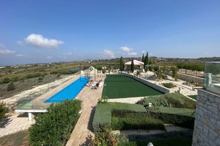 Image No.3-5 Bed Villa for sale