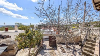 Detached Villa For Sale  in  Salamiou