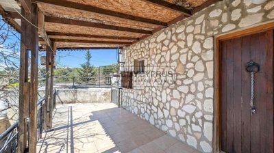 Detached Villa For Sale  in  Salamiou