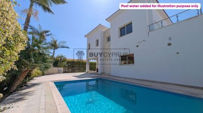 Detached Villa For Sale  in  Agios Athanasios