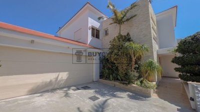 Detached Villa For Sale  in  Agios Athanasios