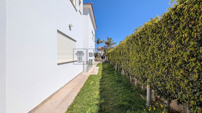 Image No.41-Villa de 4 chambres à vendre à Agios Athanasios