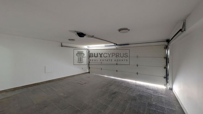 Image No.46-Villa de 4 chambres à vendre à Agios Athanasios