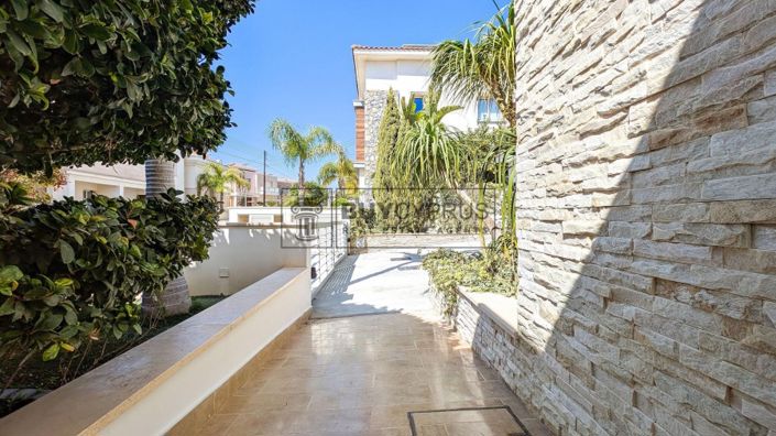 Image No.51-Villa de 4 chambres à vendre à Agios Athanasios