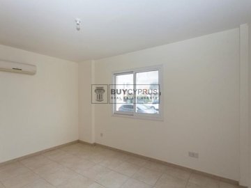 Apartment For Sale  in  Chlorakas