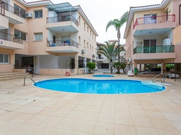 Apartment For Sale  in  Chlorakas