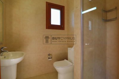 Apartment For Sale  in  Aphrodite Hills