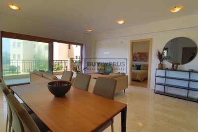 Apartment For Sale  in  Aphrodite Hills