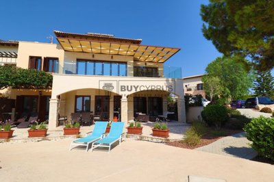Semi Detached Villa For Sale  in  Aphrodite Hills