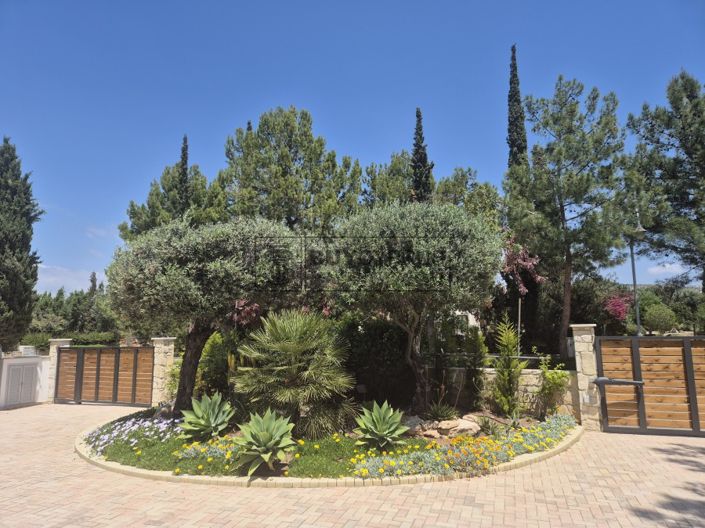 Image No.34-4 Bed Villa for sale