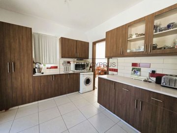 Detached Villa For Sale  in  Polemi