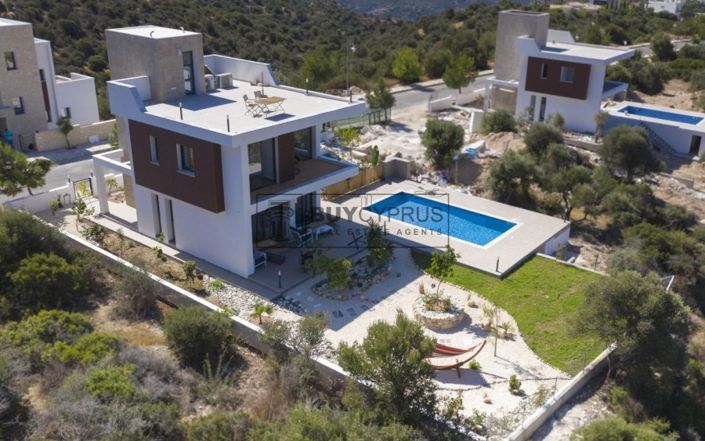 Image No.2-Villa de 2 chambres à vendre à Kouklia