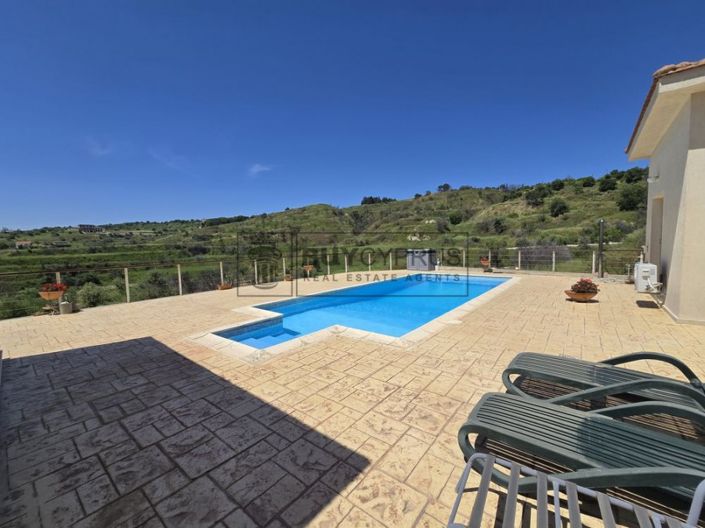 Image No.28-4 Bed Villa for sale