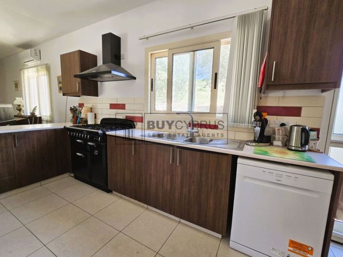 Image No.9-4 Bed Villa for sale