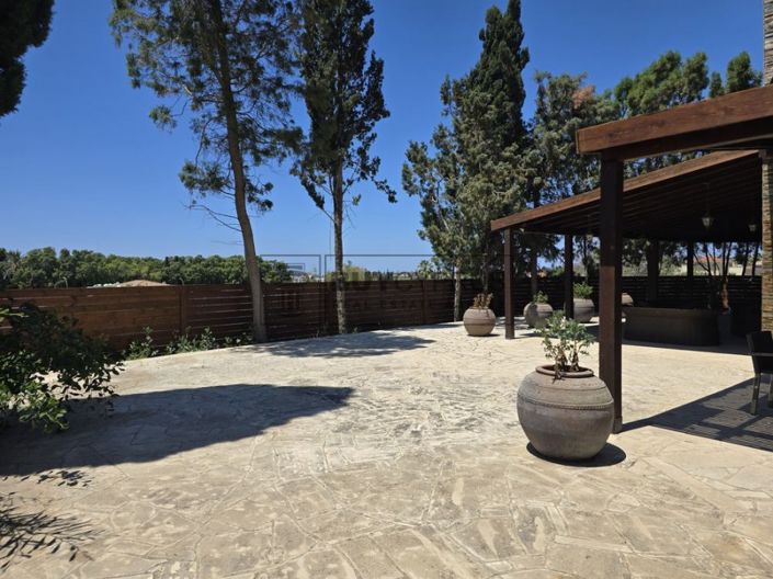 Image No.4-3 Bed Property for sale