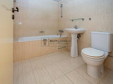 Town House For Sale  in  Kato Paphos